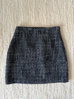 Aritzia Babaton Navy Tweed Mini Skirt - size 0